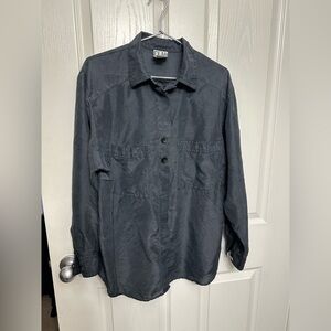 Clio 100% Silk Women’s Button Down Top Size Medium